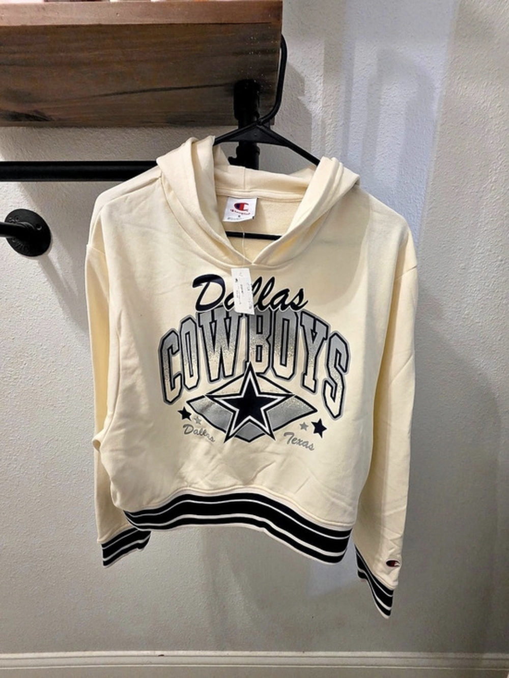 Champion NFL Dallas Cowboys Striped Crop Hoodie Size Small NWT